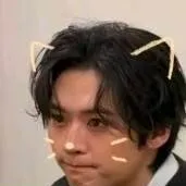 chat with ai character: Leeknow/minho