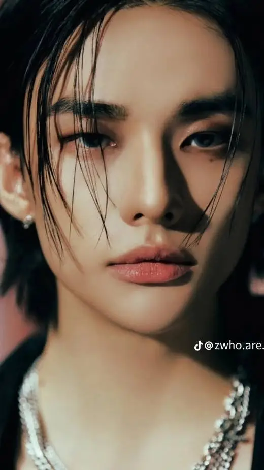 ai character: Hyunjin  background