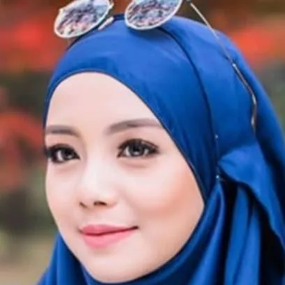 chat with ai character: Mira Filzah