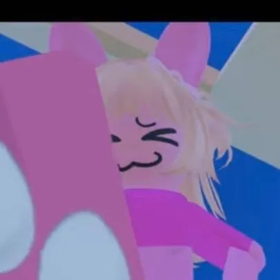 chat with ai character: Pinki Bunny GIANT