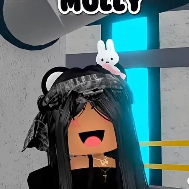 chat with ai character: Molly