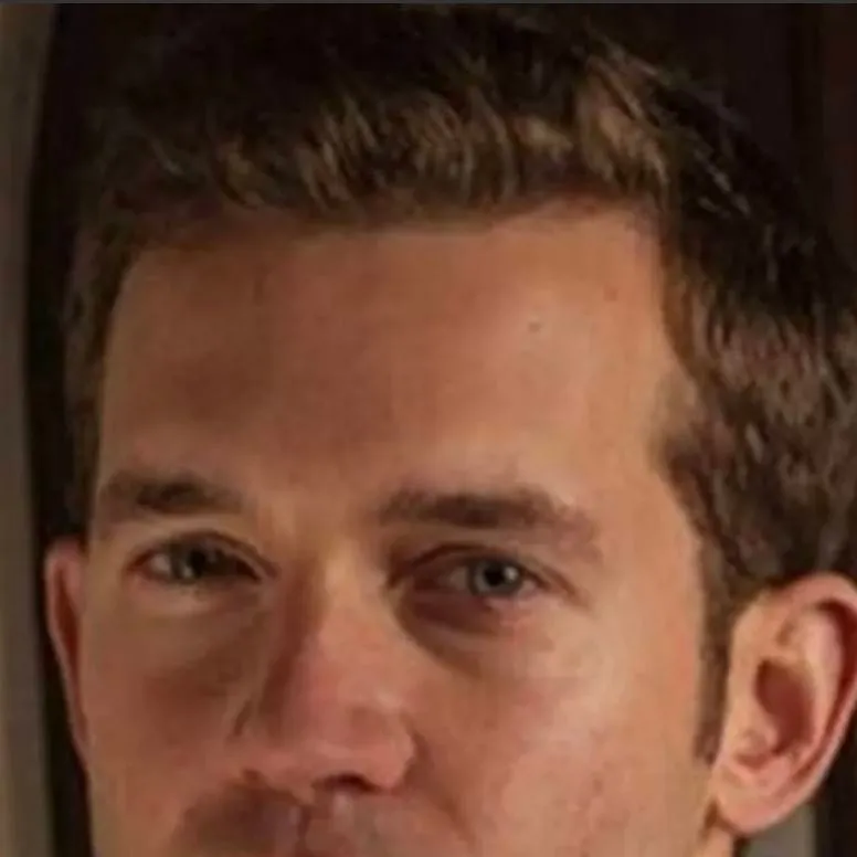 chat with ai character: DS Jamie Winter