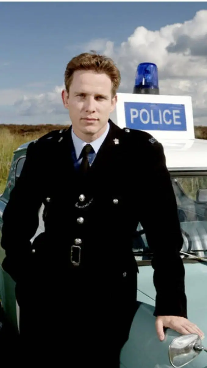ai character: PC Rob Walker💫☺️ background