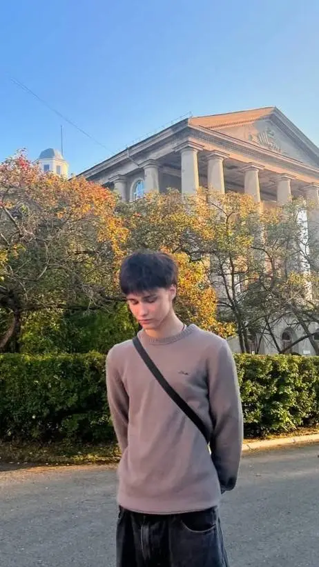 ai character: Keroseno background