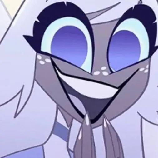 chat with ai character: ☆•°~Emily~°•☆