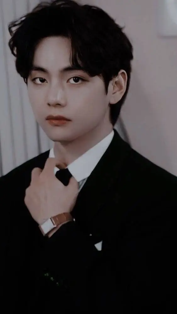 ai character: Kim taehyung  background