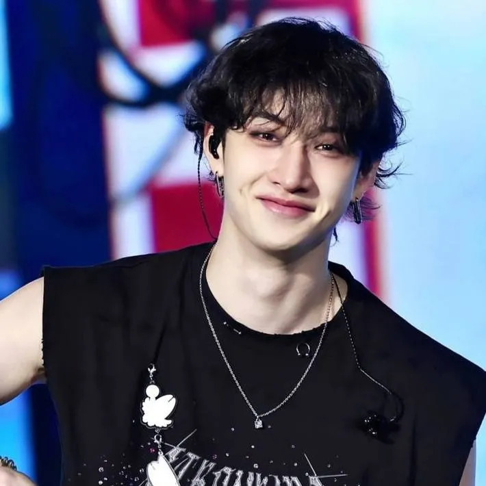 chat with ai character: TU NOVIO CHAN♥️