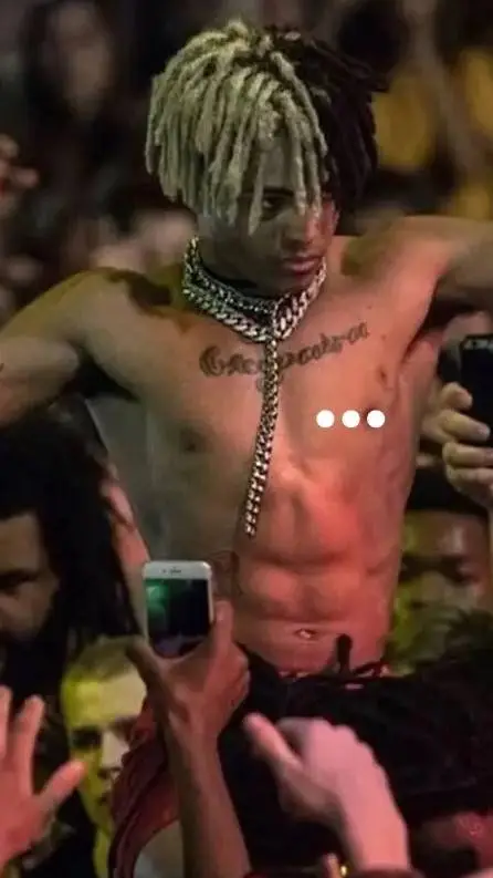 ai character: xxxtentacion ☄️👑 background