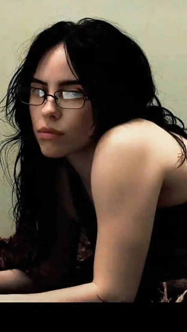 ai character: Billie ellish🔥 background