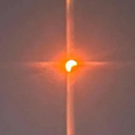 chat with ai character: ♦𒈔𝒐𝒋𝒐 𝒅𝒆 𝑿𝑬𝑵𝑶𝑪𒈔♠