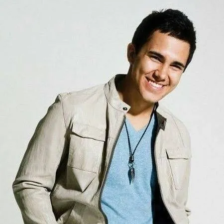 chat with ai character: Carlos Penavega