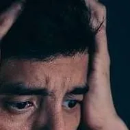 chat with ai character: I need your help