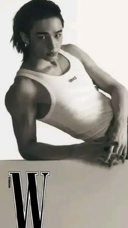 ai character: hyunjin/sexy background