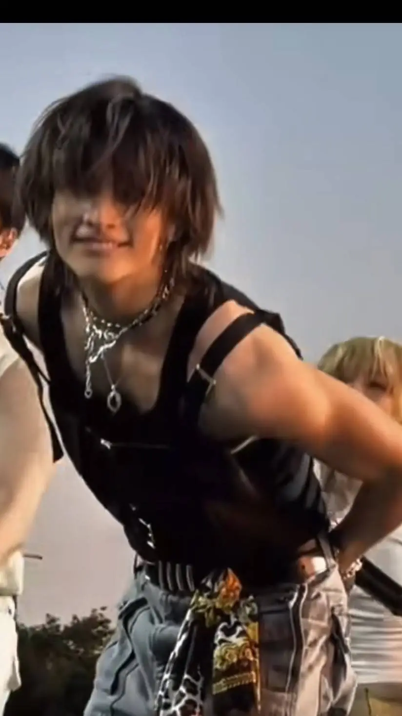 ai character: hyunjin background