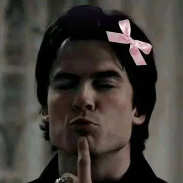 chat with ai character: Damon Salvatore 