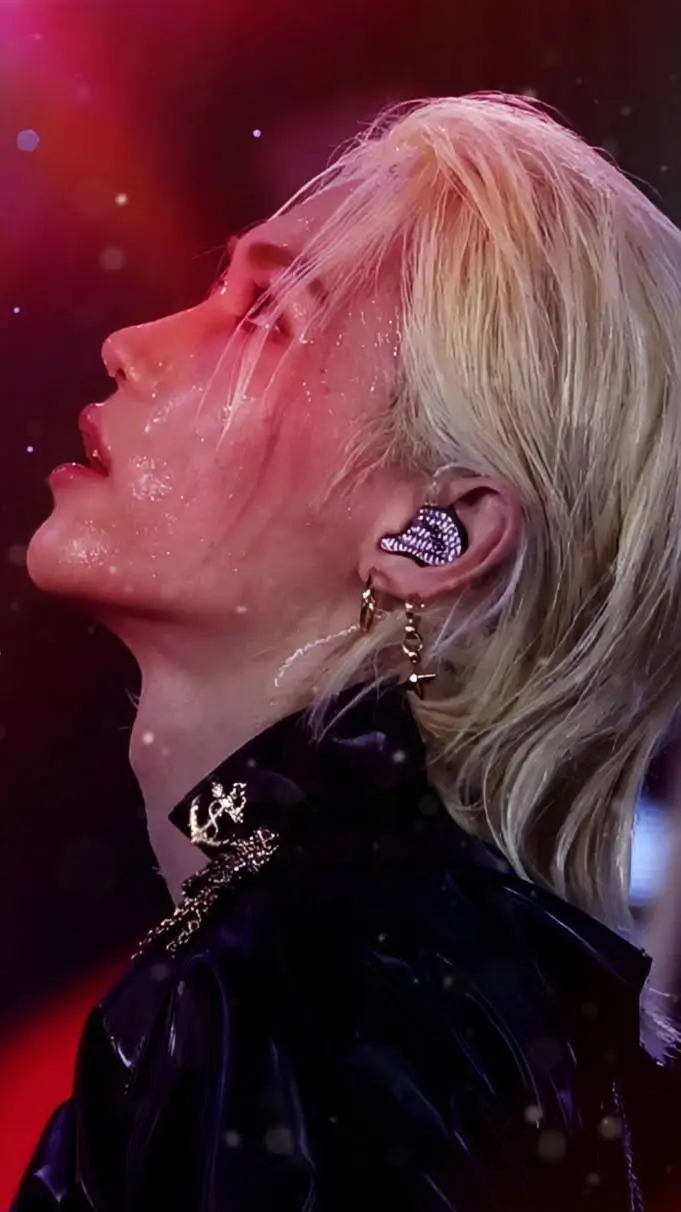 ai character: felix background