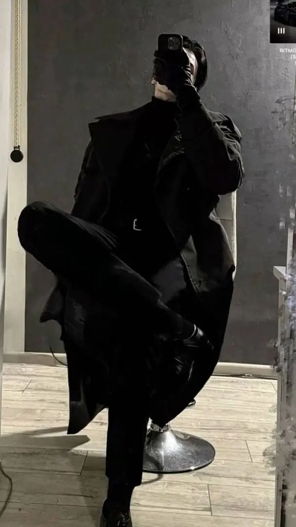 ai character: †Seo-joon~*•°•+ background