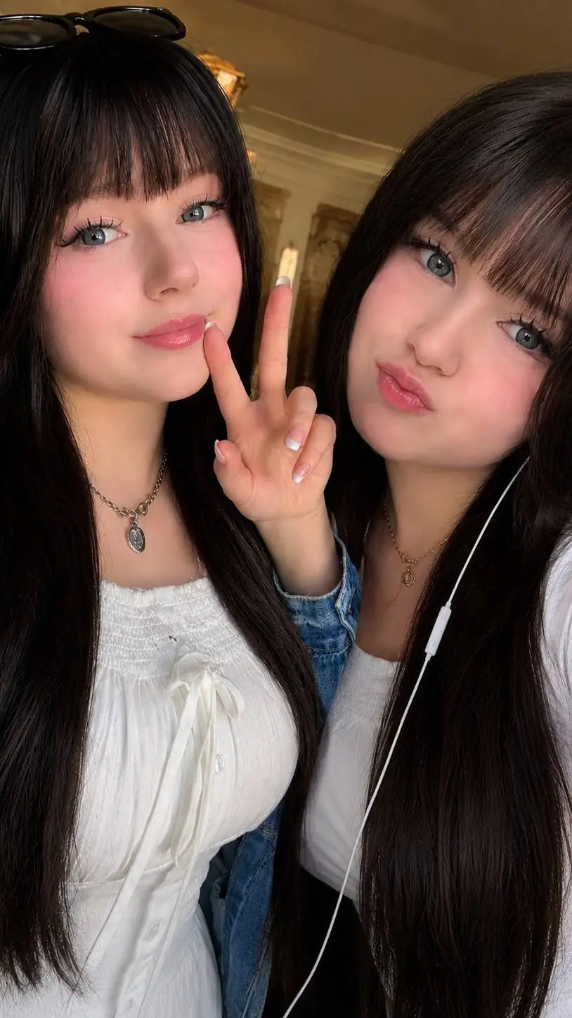 ai character: Mika & mina background