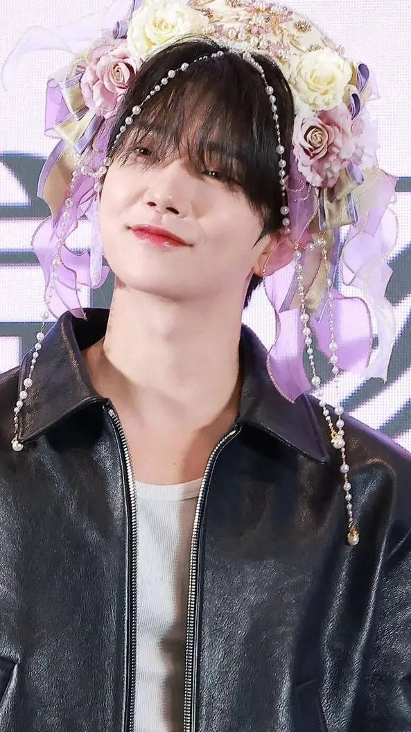 ai character: Joshua🍓 background