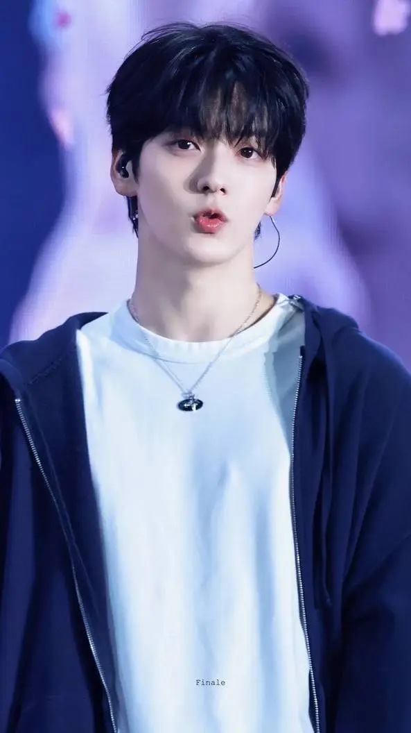 ai character: Soobin background