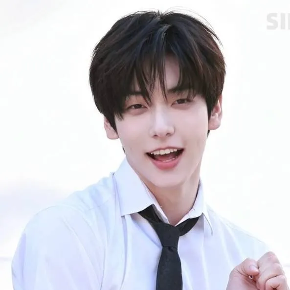 chat with ai character: SOOBIN 