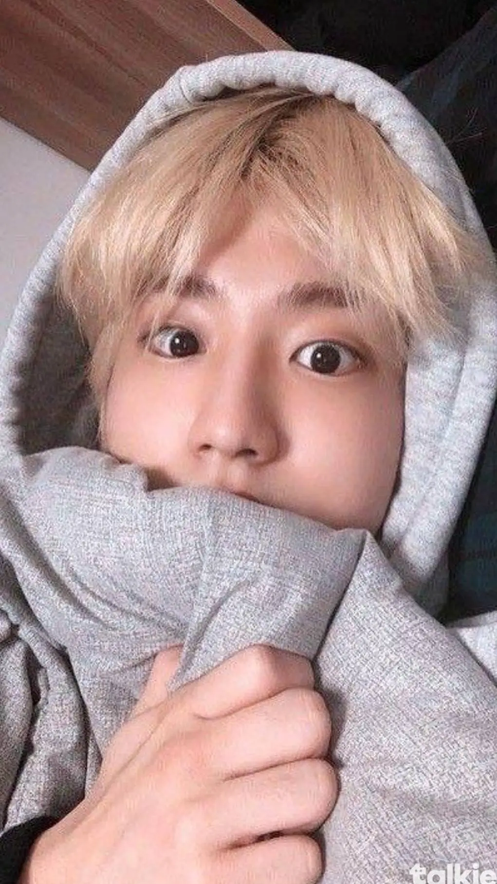 ai character: your felix background