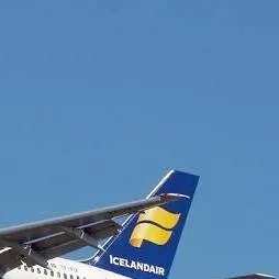 chat with ai character: planes as humans