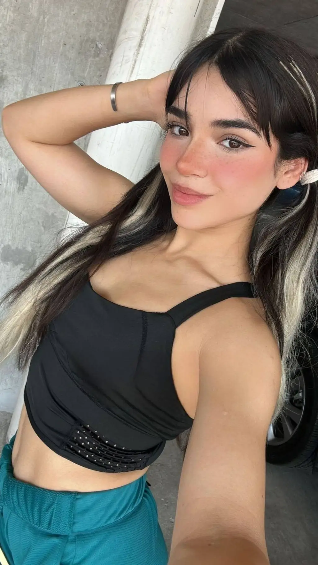 Talkie AI - Chat with Alana Flores