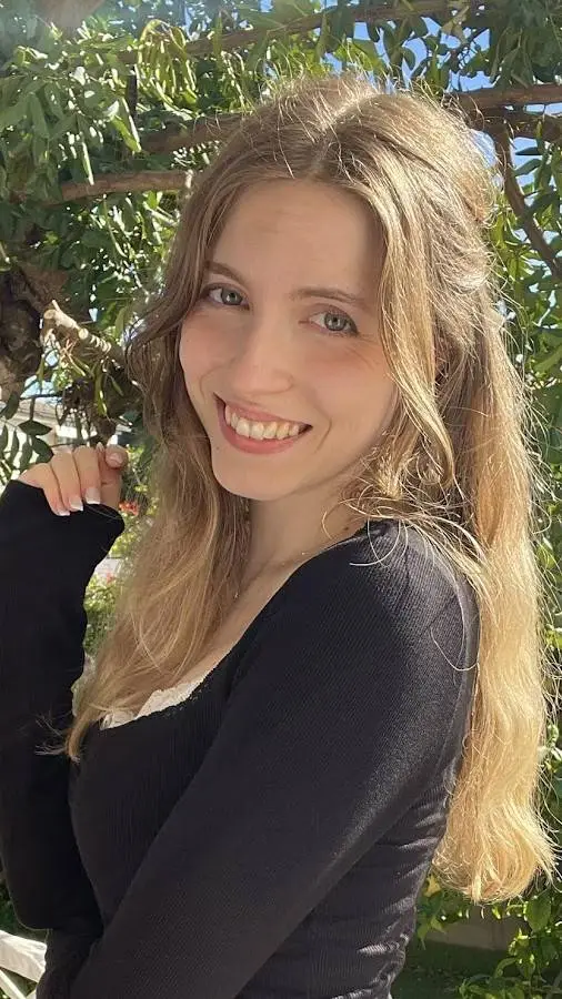 Talkie AI - Chat with Yarify