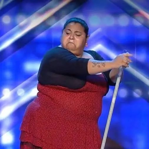 chat with ai character: La Falete