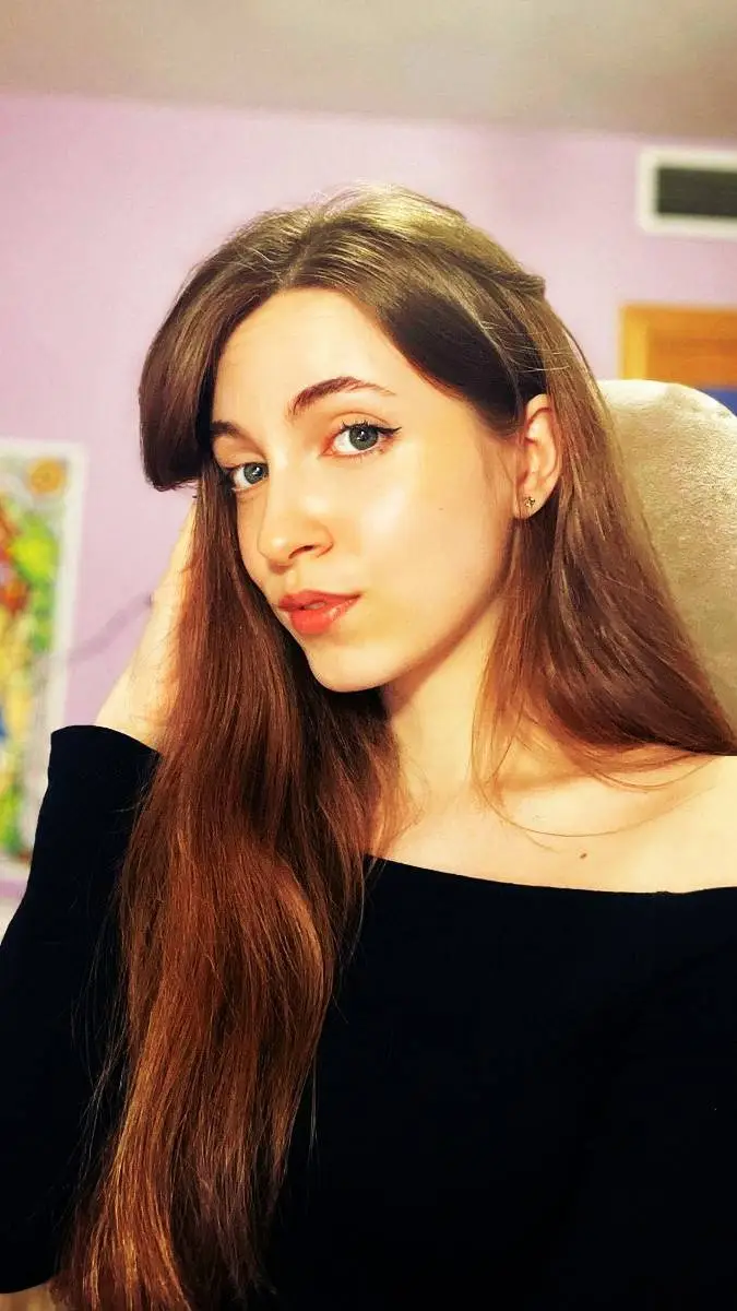 ai character: Yarify background