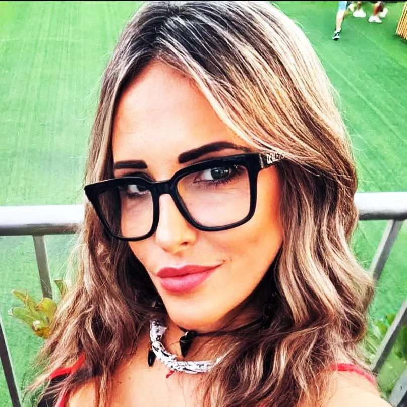 chat with ai character: GemmasTW