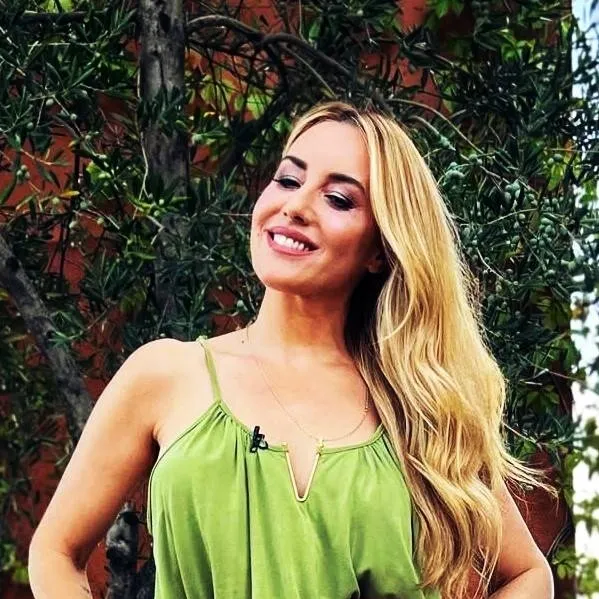 chat with ai character: Berta Collado