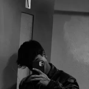 chat with ai character: Brandon 