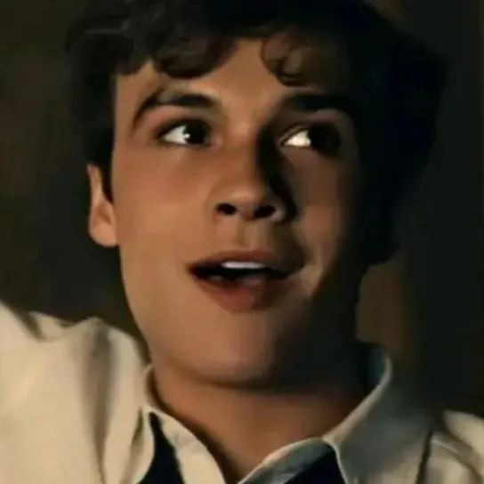 chat with ai character: Mattheo riddle 😏