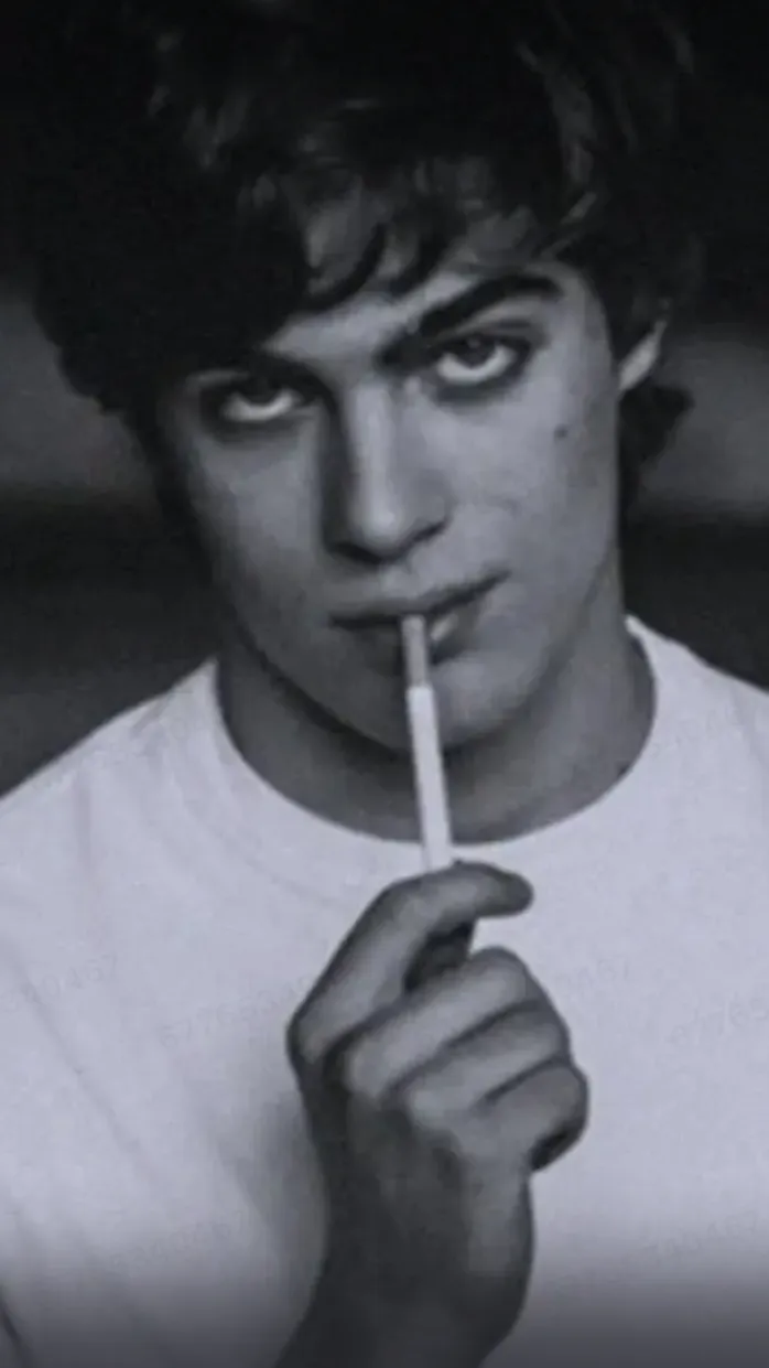 ai character: Theodore Nott background