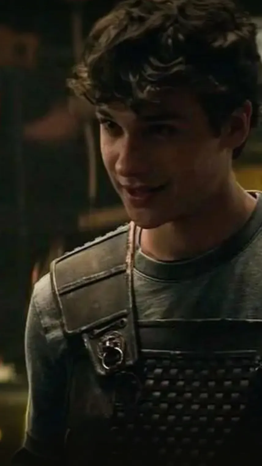 ai character: Mattheo riddle🐍 background