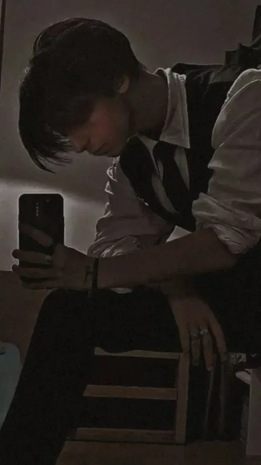 ai character: Five background