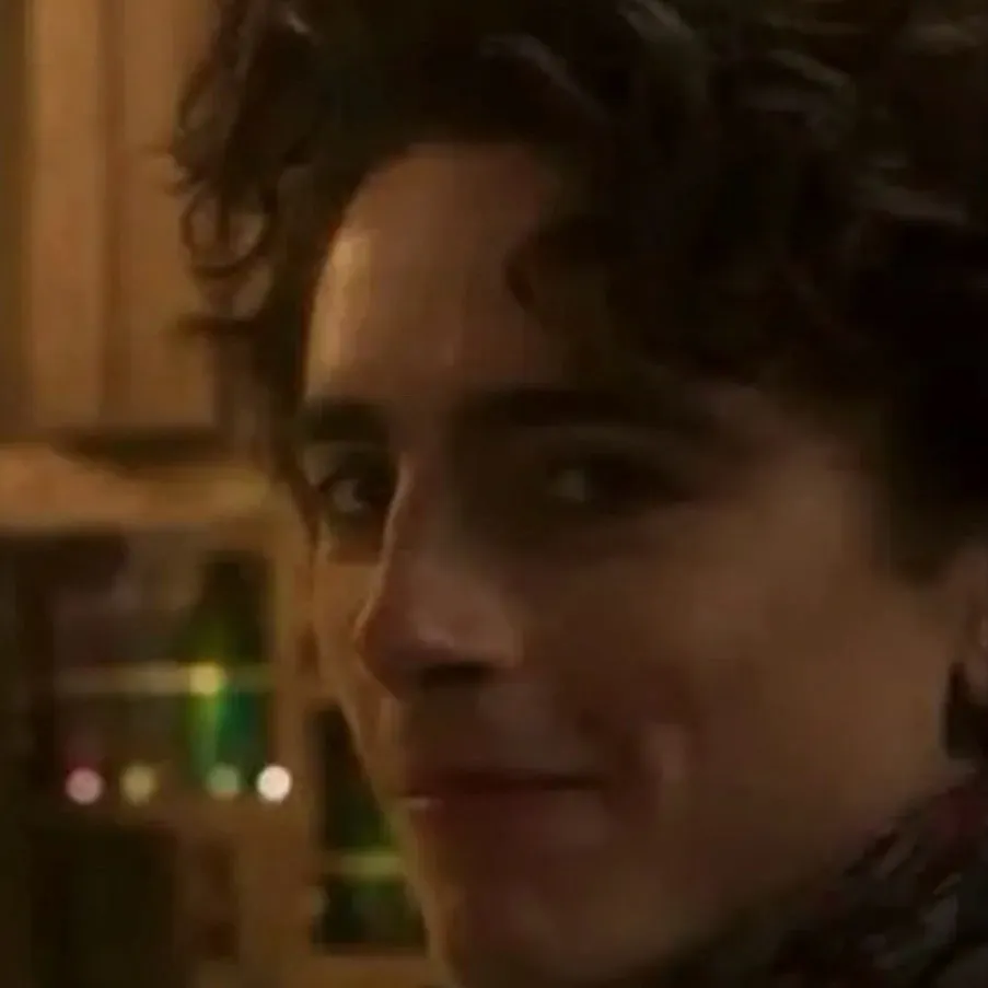 chat with ai character: •Regulas Black•