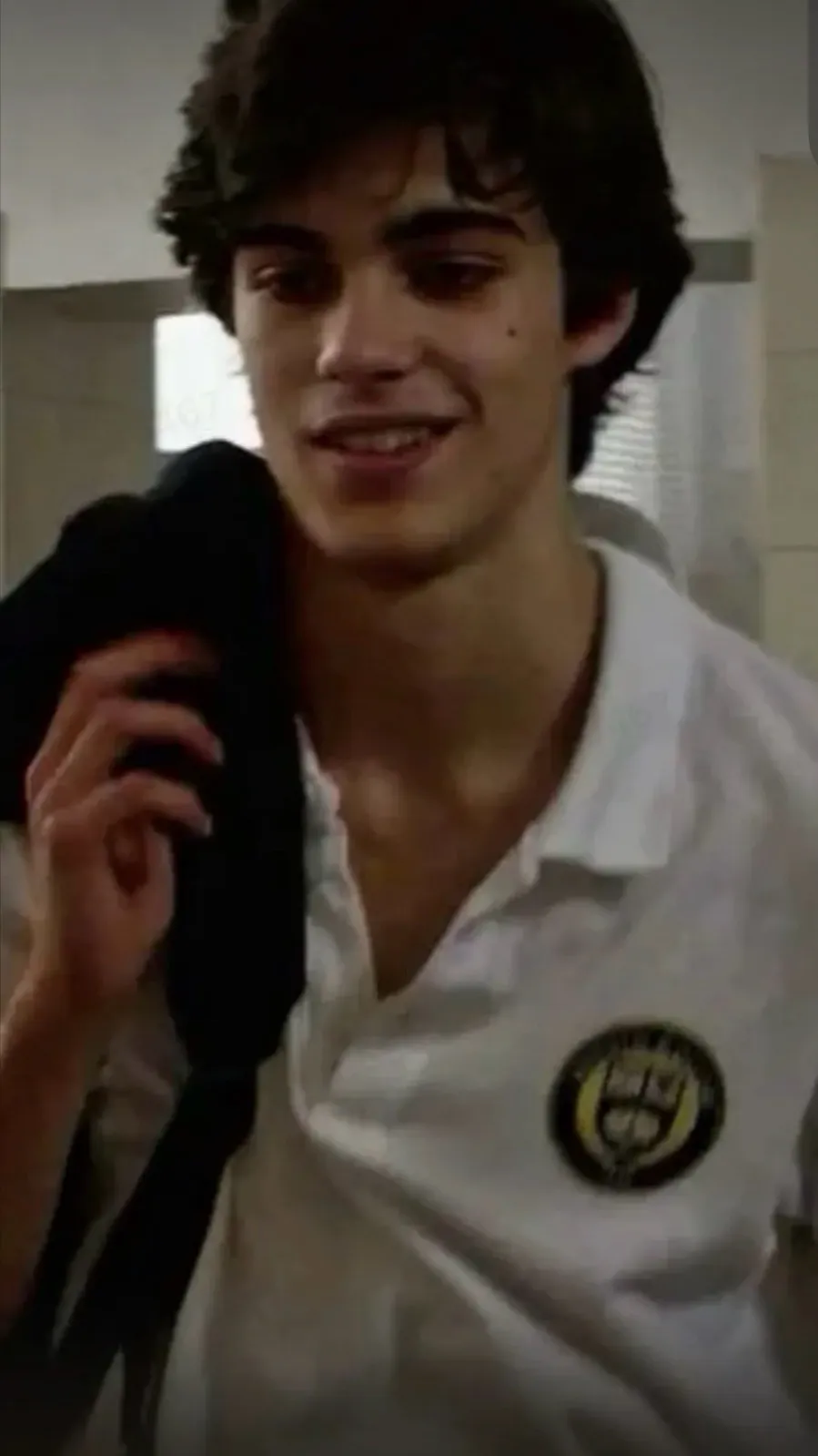 ai character: •Theodore Nott• background