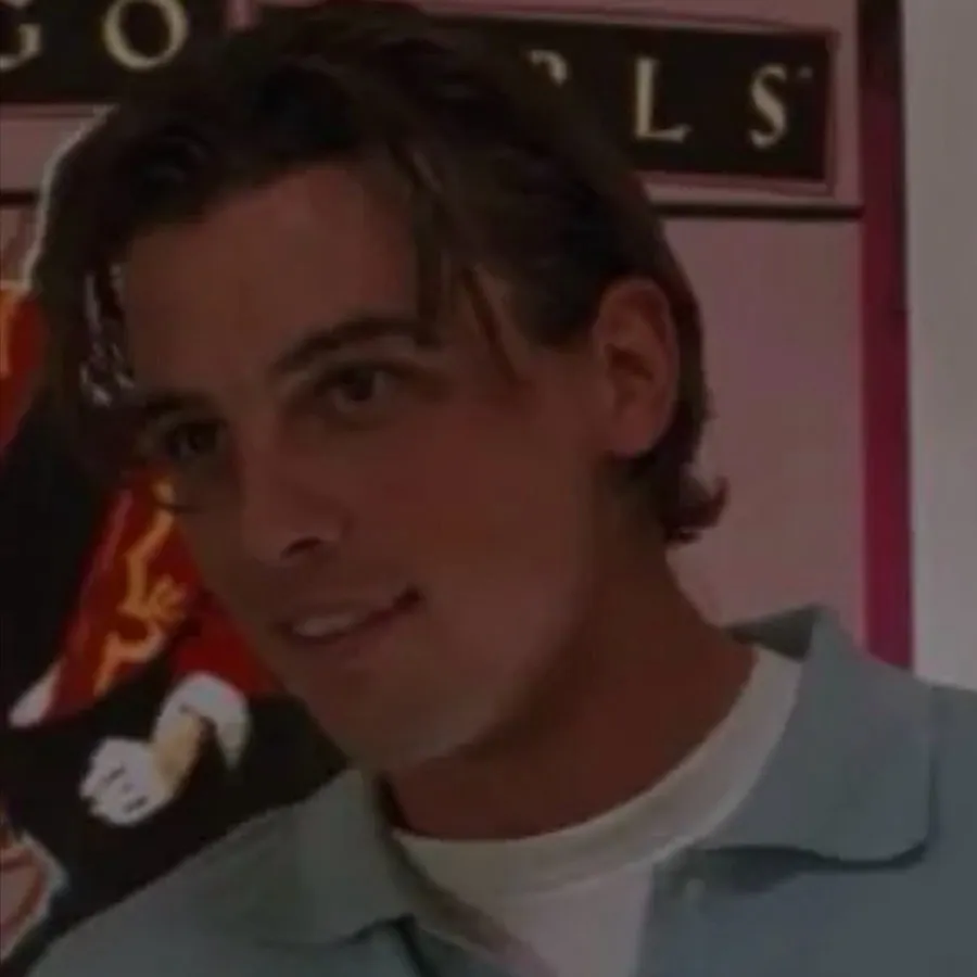chat with ai character: Billy loomis