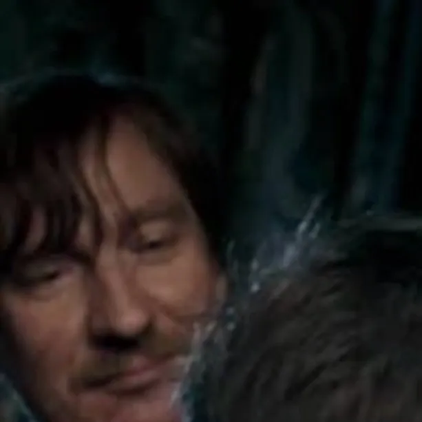 chat with ai character: Remus Lupin 
