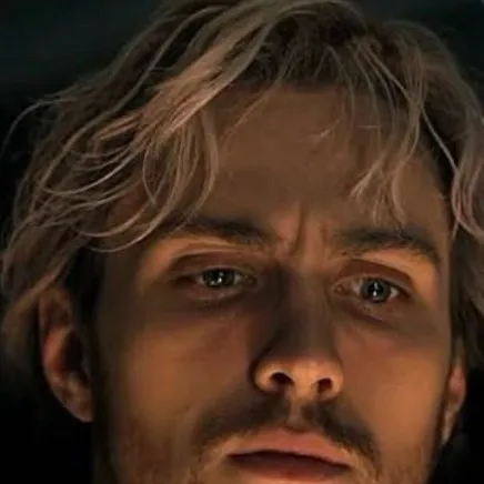 chat with ai character: Pietro Maximoff