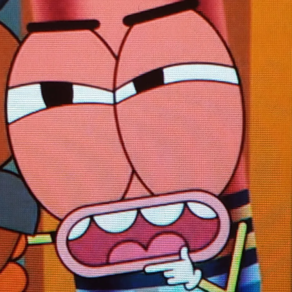 chat with ai character: Pinky MaIinky