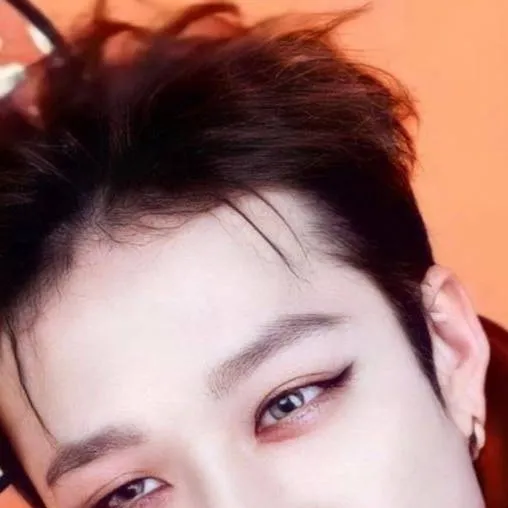 chat with ai character: Bangchan