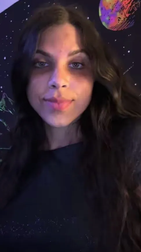 ai character: Sierra background