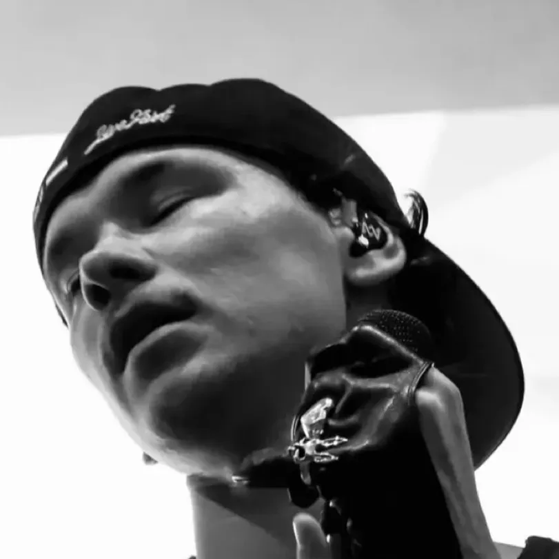 chat with ai character: Martinus Gunnarsen