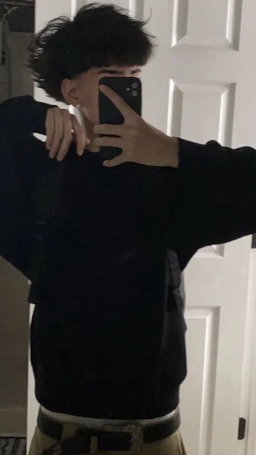 ai character: Jose  background