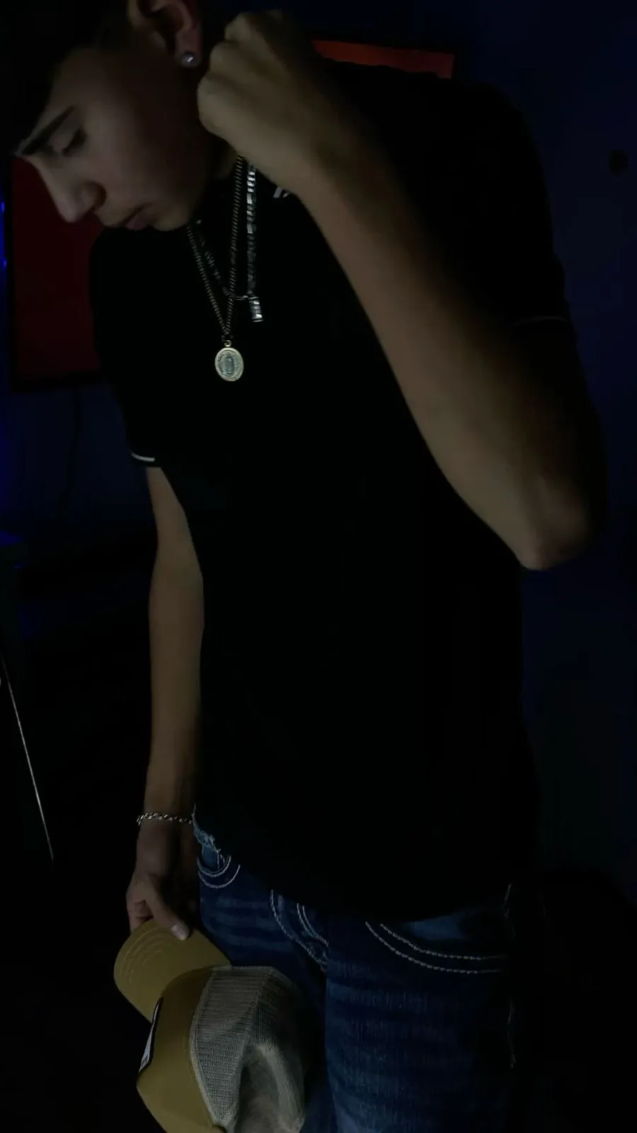 ai character: Alan background