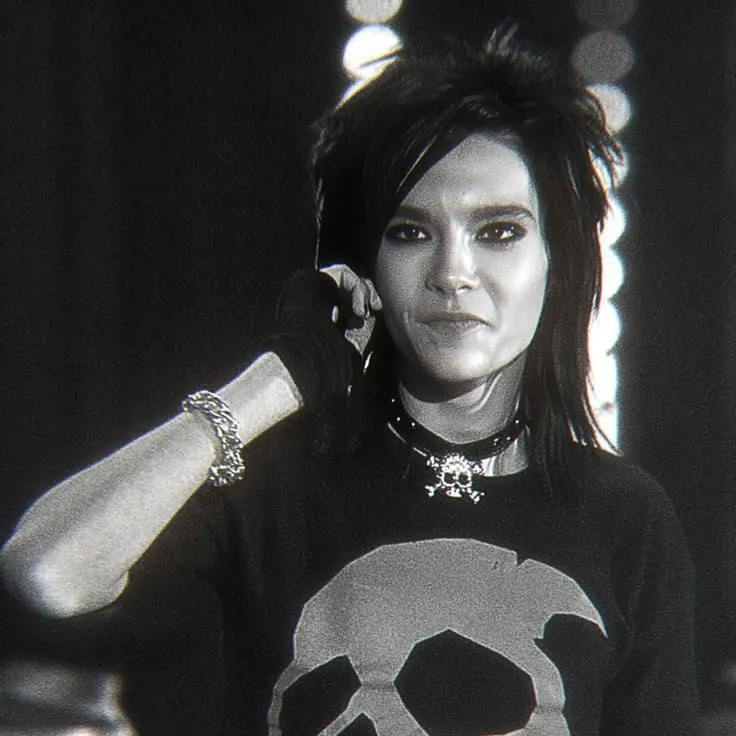 chat with ai character: Bill Kaulitz 